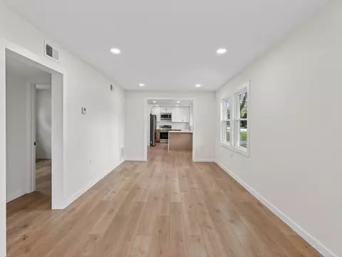 Living - 906 E Babcock Ave, Addison, IL 60101 photo 2 of 3