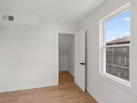 Bedroom - 906 E Babcock Ave, Addison, IL 60101 photo 2 of 4