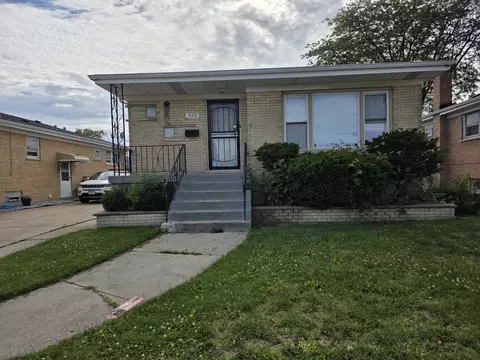 520 Calhoun Ave, Calumet City, IL 60409