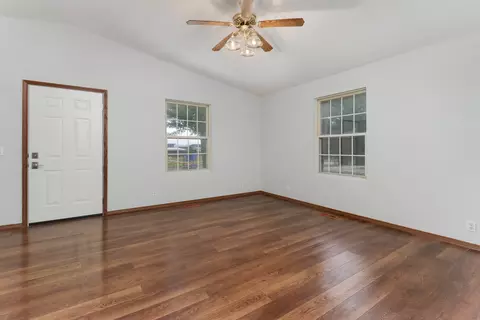 Living - 101 S A S State St, Danvers, IL 61732 photo 5 of 7
