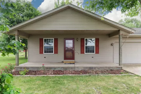 Exterior - 101 S A S State St, Danvers, IL 61732 photo 2 of 7