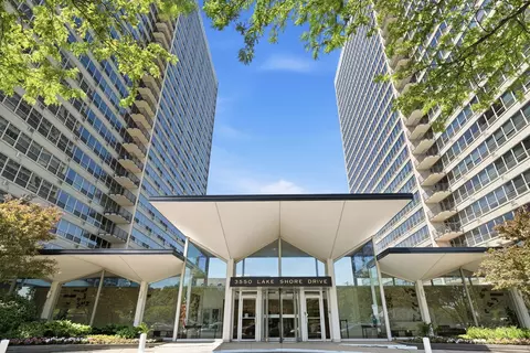 3550 N Lake Shore Dr #624, Chicago, IL 60657
