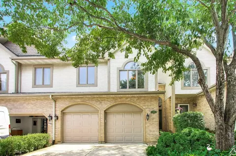 133 Schiller Pl, Itasca, IL 60143