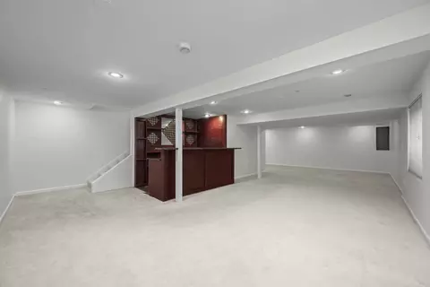 Living - 6065 Irene Dr, Hoffman Estates, IL 60192 photo 6 of 6