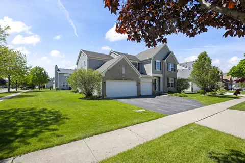 Exterior - 6065 Irene Dr, Hoffman Estates, IL 60192 photo 2 of 5