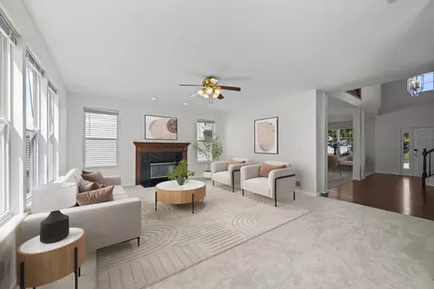 Living - 6065 Irene Dr, Hoffman Estates, IL 60192 photo 3 of 6