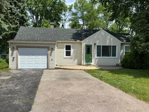 113 Pheasant Trl, Lake In The Hills, IL 60156