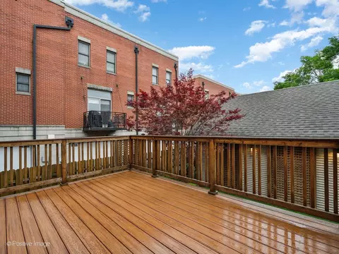 Exterior - 1456 S Emerald Ave, Chicago, IL 60607 photo 3 of 4