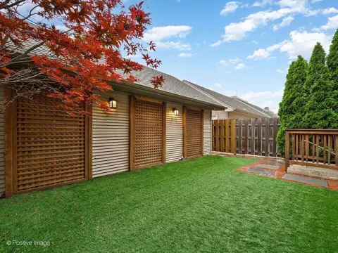 Exterior - 1456 S Emerald Ave, Chicago, IL 60607 photo 4 of 4
