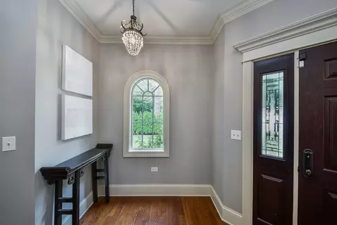 Entry Way - 605 Thornwood Dr, Naperville, IL 60540 photo 3 of 5