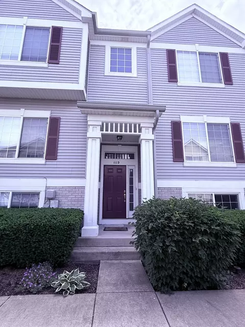 111 Enclave Cir #D, Bolingbrook, IL 60440