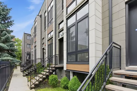 6227 S D S Ellis Ave, Chicago, IL 60637
