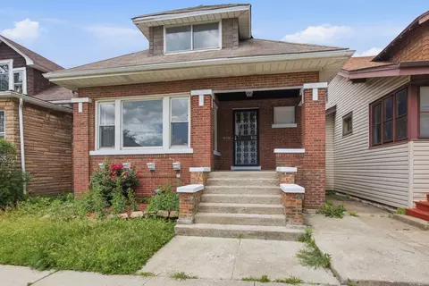 10742 S Prairie Ave, Chicago, IL 60628