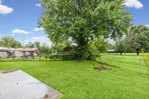 Exterior - 6 Edgebrook St, Centralia, IL 62801 photo 5 of 5