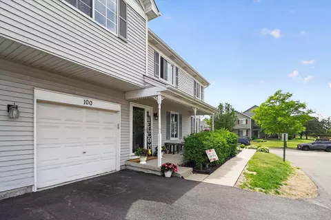 100 Village Creek Dr, Lake In The Hills, IL 60156