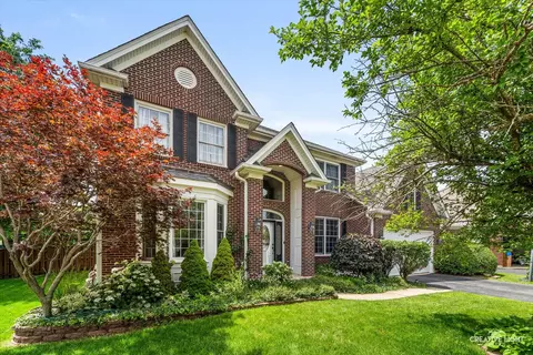 Exterior - 2471 Warwick Ct, Aurora, IL 60503 photo 2 of 3