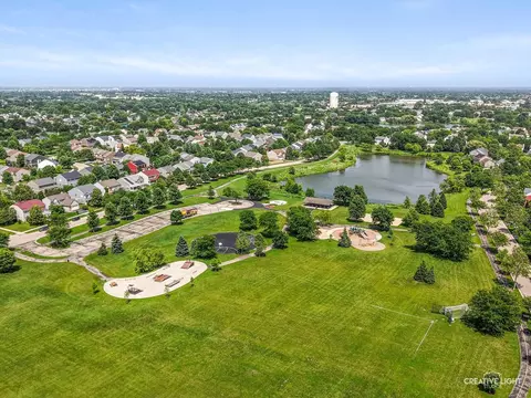 View/Area - 2471 Warwick Ct, Aurora, IL 60503 photo 5 of 5