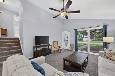 517 W North St, Itasca, IL 60143 photo 17