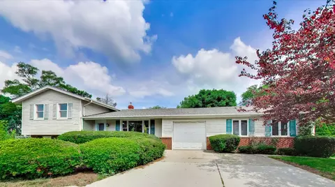 5455 S Catherine Ave, Countryside, IL 60525