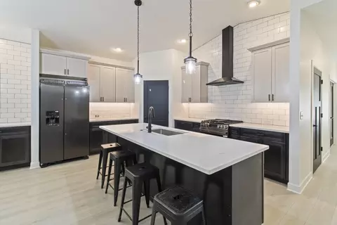 Kitchen - 1417 N Linden St, Normal, IL 61761 photo 2 of 7