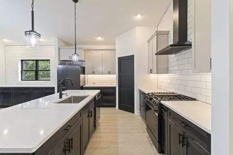 Kitchen - 1417 N Linden St, Normal, IL 61761 photo 1 of 7