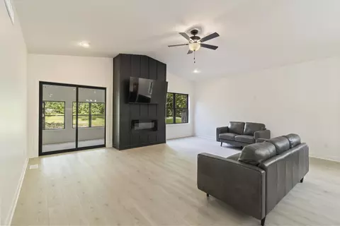 Living - 1417 N Linden St, Normal, IL 61761 photo 2 of 3
