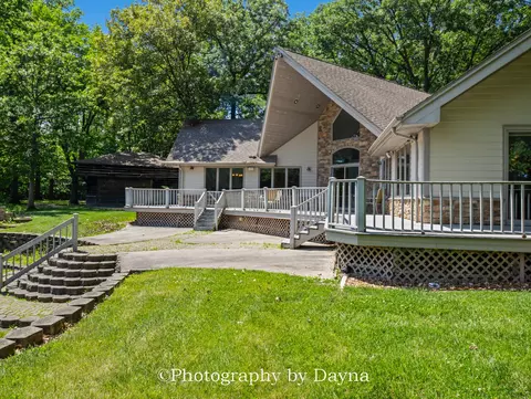 Exterior - 2640 E 3660 South Rd, Kankakee, IL 60901 photo 2 of 8
