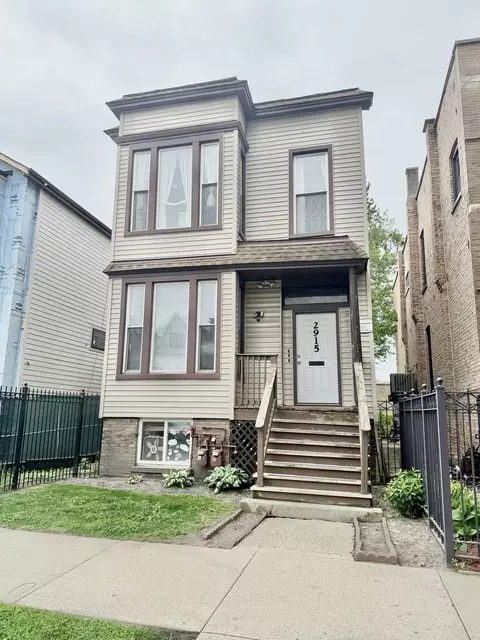 2915 W Mclean Ave, Chicago, IL 60647