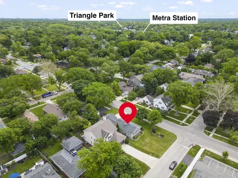 View/Area - 803 E Harrison Ave, Wheaton, IL 60187 photo 2 of 4