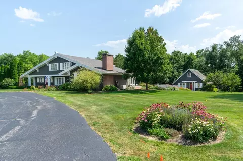 1910 Hickory Ln, Princeton, IL 61356
