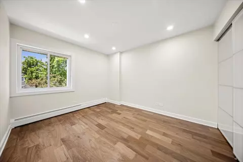 Bedroom - 244 E Bailey Rd #M, Naperville, IL 60565 photo 5 of 5