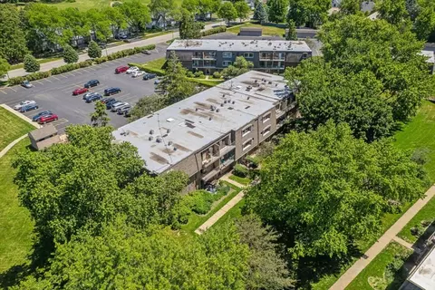 View/Area - 244 E Bailey Rd #M, Naperville, IL 60565 photo 5 of 5