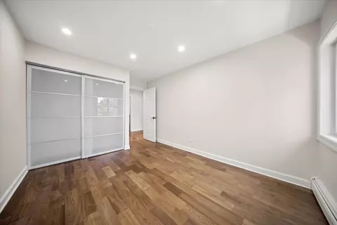 Bedroom - 244 E Bailey Rd #M, Naperville, IL 60565 photo 4 of 5
