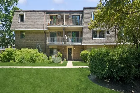 Other - 244 E Bailey Rd #M, Naperville, IL 60565 photo 3 of 4