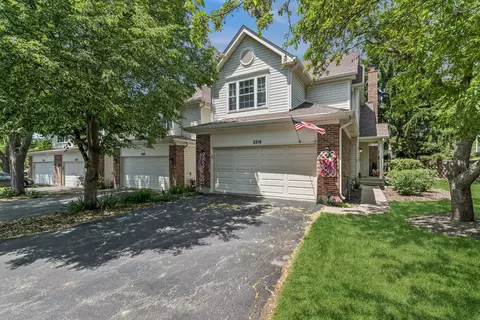 2216 Seaver Ln #2216, Hoffman Estates, IL 60169