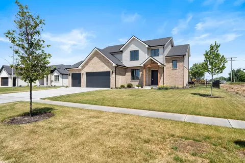 1091 Kinley Dr, New Lenox, IL 60451