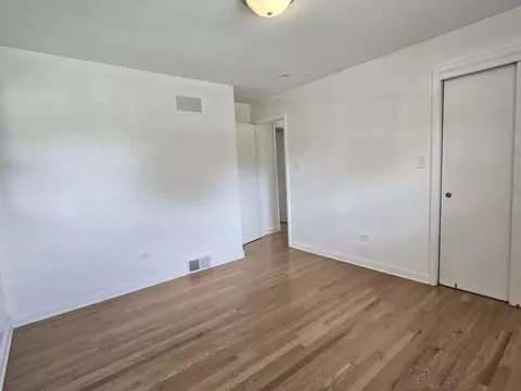 Bedroom - 309 Streamside Dr, Harvey, IL 60426 photo 2 of 2