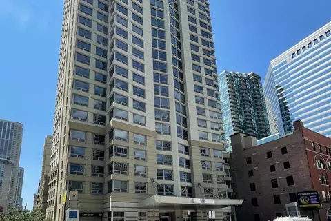 440 N Wabash Ave #4511, Chicago, IL 60611