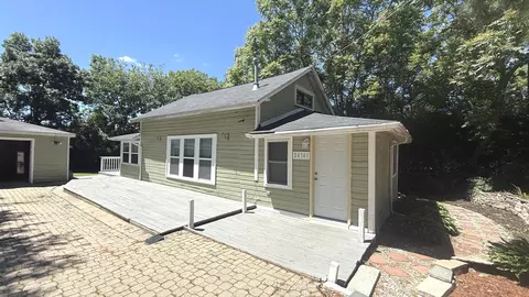 24741 W Passavant Ave, Round Lake, IL 60073