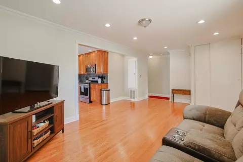 Other - 3910 Eagle Ln, Rolling Meadows, IL 60008 photo 2 of 9