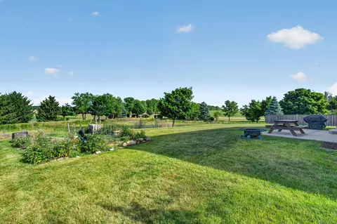 Exterior - 905 Avalon Way, Minooka, IL 60447 photo 4 of 7