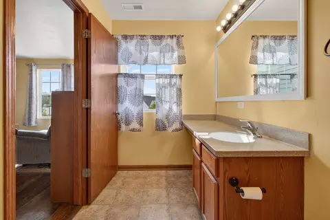Bath - 905 Avalon Way, Minooka, IL 60447 photo 5 of 5