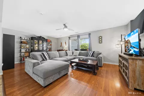 Living - 1915 Winger Dr, Plainfield, IL 60586 photo 1 of 1