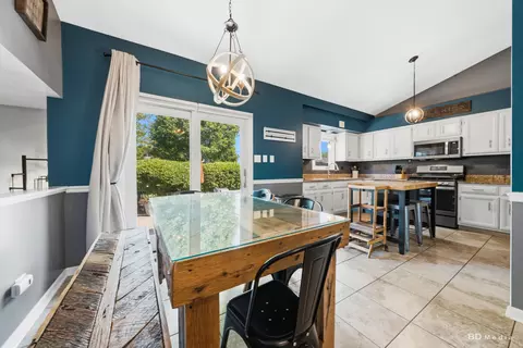 Dining - 1915 Winger Dr, Plainfield, IL 60586 photo 1 of 2