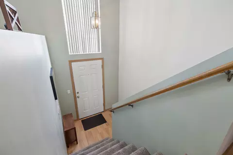 Entry Way - 814 Symphony Dr, Aurora, IL 60504 photo 1 of 1