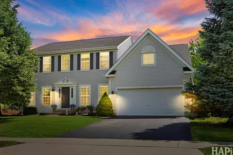 4570 Loyola Dr, Mchenry, IL 60050