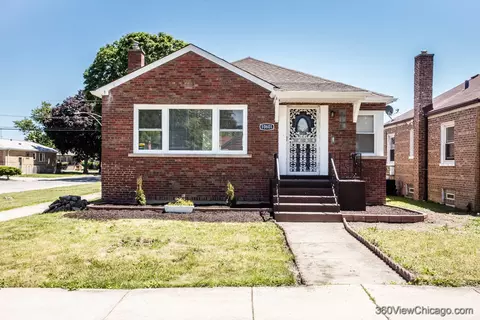10601 S Peoria St, Chicago, IL 60643