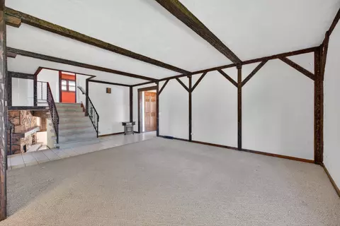 72 Marina Dr, Des Plaines, IL 60016 photo 9
