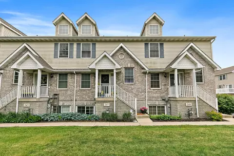 247 Judy Ln, Cortland, IL 60112
