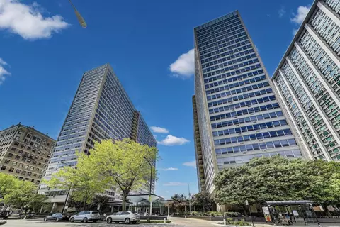 3550 N Lake Shore Dr #519, Chicago, IL 60657